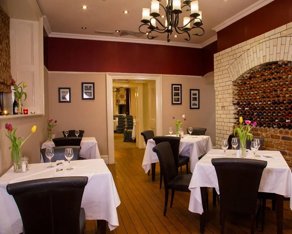 Cork'S Vienna Woods Hotel & Villas 4*, Корк