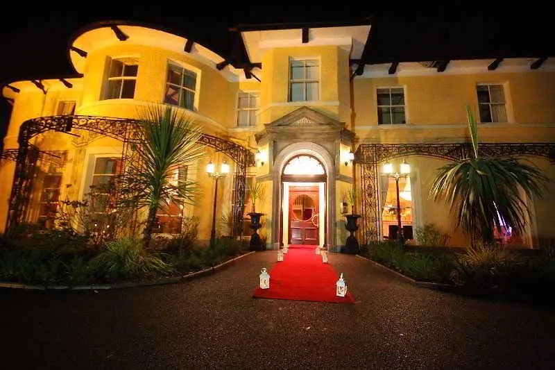 Cork'S Vienna Woods Hotel & Villas Корк