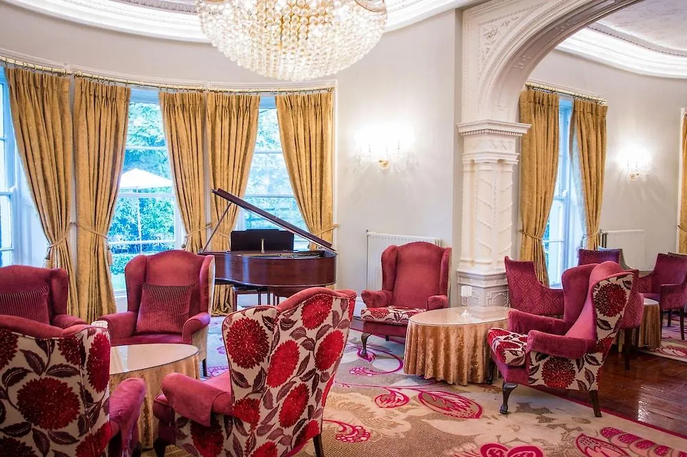 Cork'S Vienna Woods Hotel & Villas